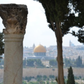 Widok na Wzgórze Świątynne i całą Jerozolimę z Góry Oliwnej